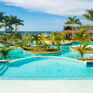 4* Hotel The Cliff