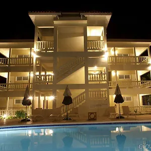 Курортный комплекс Sandy Haven (adults Only), Негрил